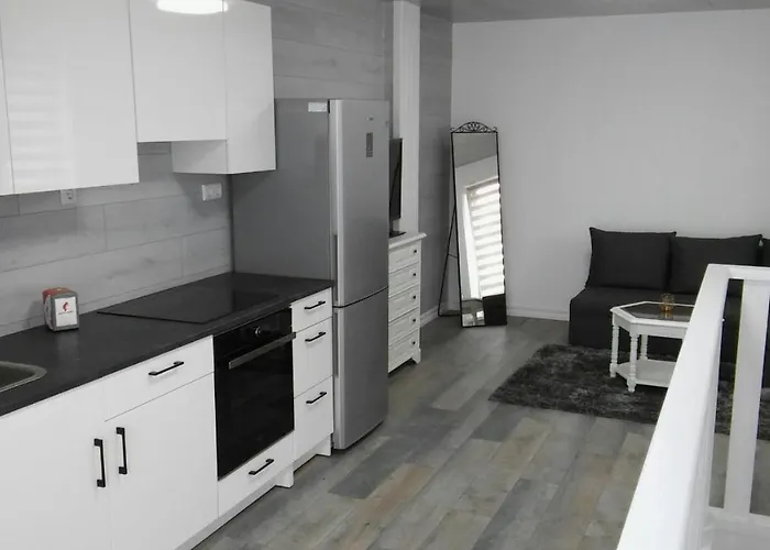 Columba Livia Πανσιόν 3*