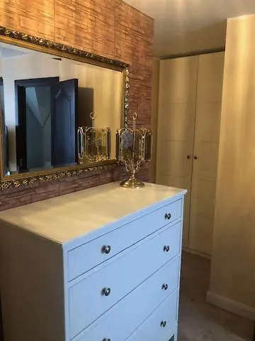 Columba Livia Πανσιόν 3*